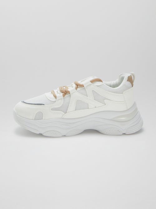 Baskets bicolores à semelle épaisse - Kiabi