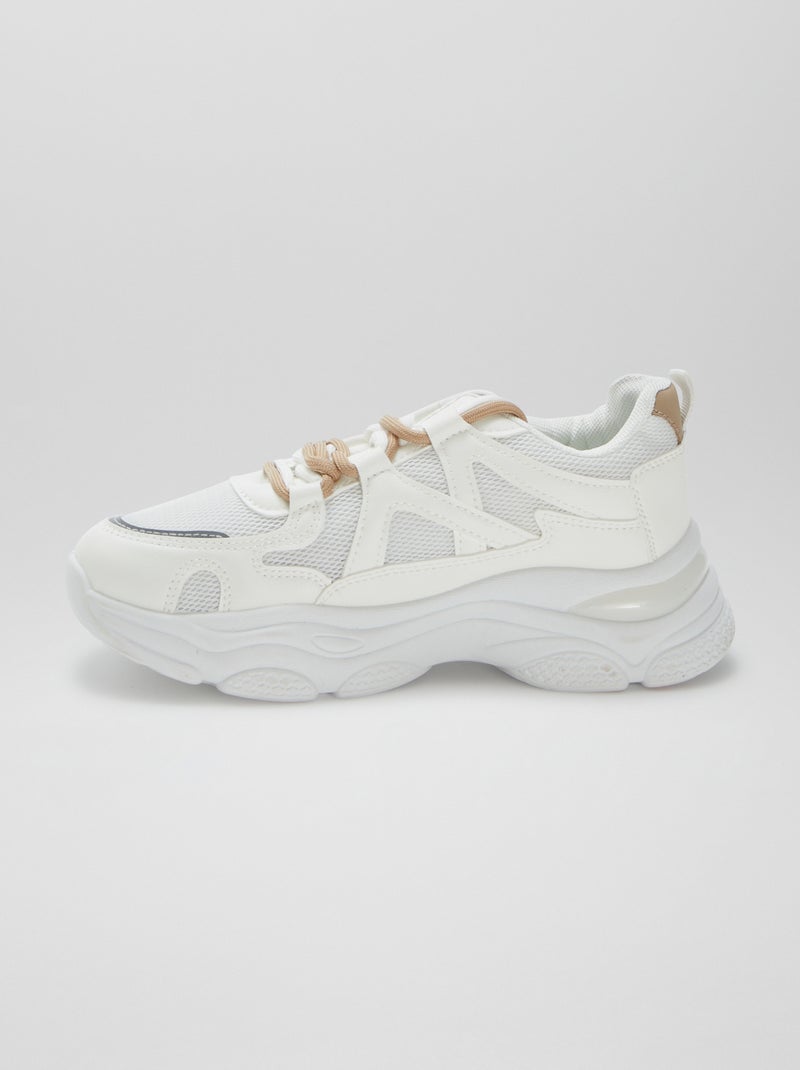 Baskets bicolores à semelle épaisse BLANC - Kiabi