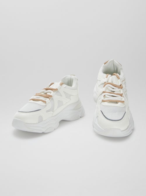 Baskets bicolores à semelle épaisse - Kiabi