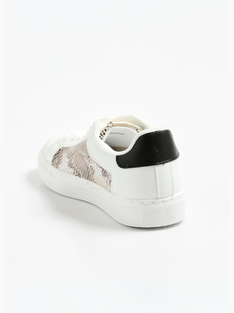 Baskets bimatière aspect reptile à lacets - AFIBEL Blanc - Kiabi