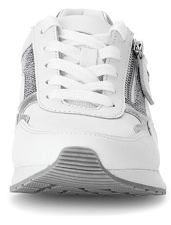 Baskets blancargent en cuir