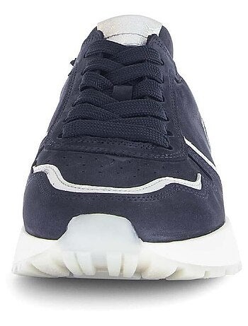 Baskets bleu en cuir