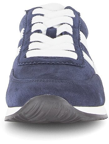 Baskets bleu en cuir