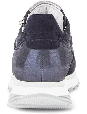 Baskets bleu en cuir