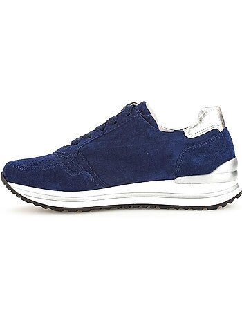 Baskets bleu en daim