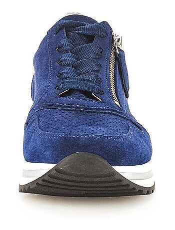 Baskets bleu en nubuck
