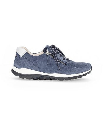 Baskets bleu en nubuck