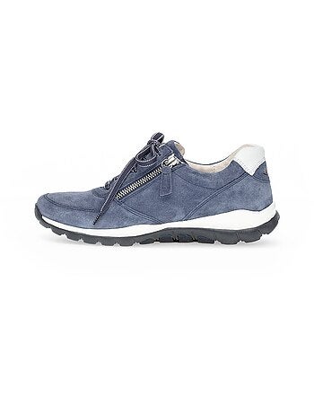 Baskets bleu en nubuck