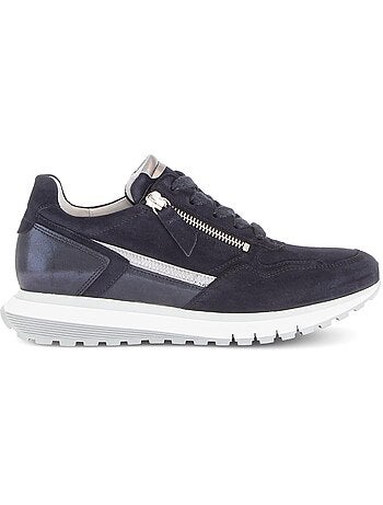Baskets bleu en nubuck
