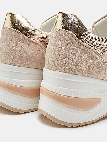 Baskets classiques avec plateforme BATA
