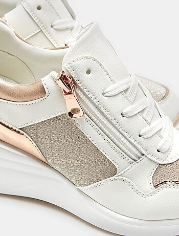 Baskets classiques avec plateforme BATA