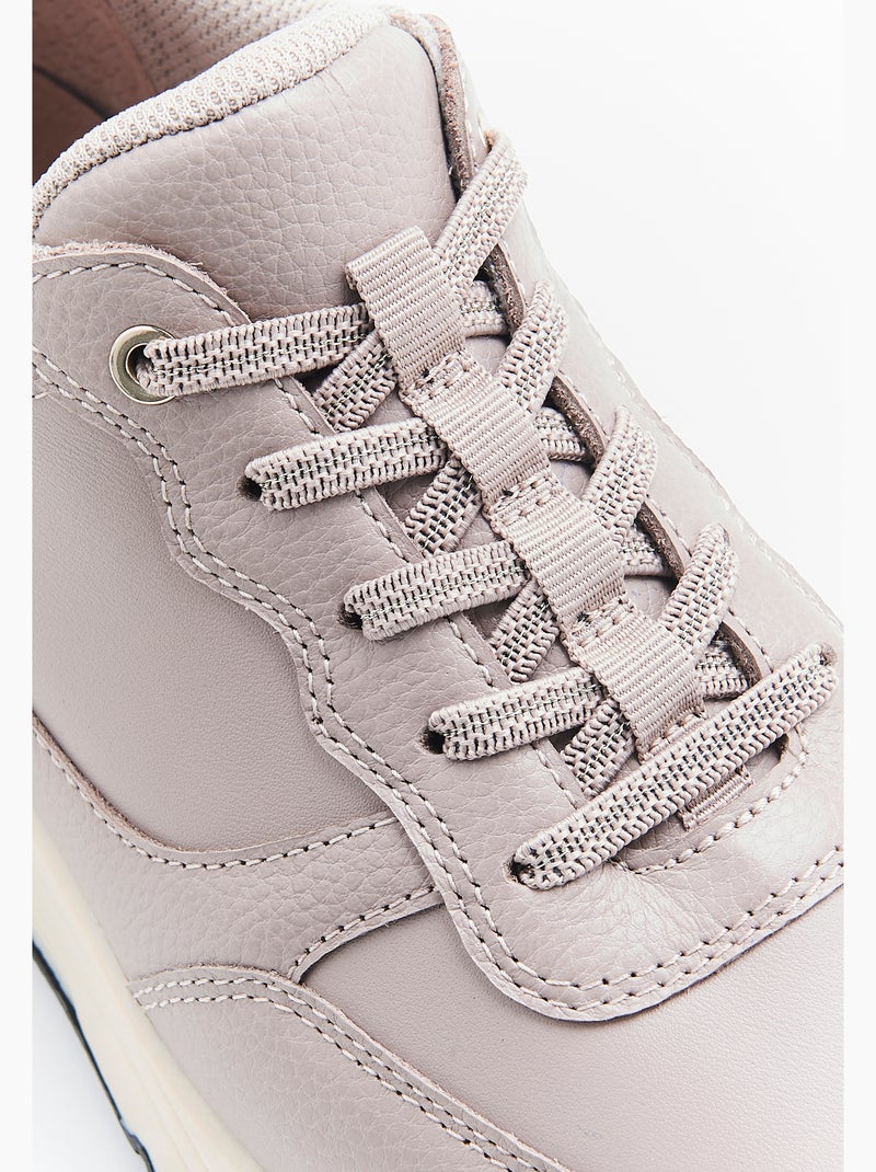 Baskets compensées Amortyl à lacets élastiqués - Damart Marron - Kiabi