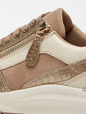 Baskets compensées BATA