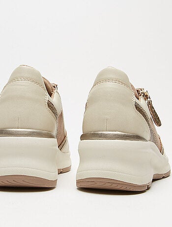 Baskets compensées BATA