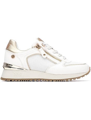 Baskets compensées femme à lacets