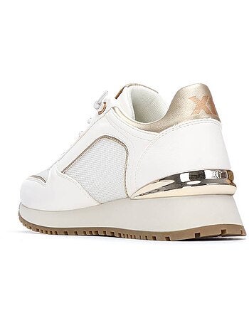 Baskets compensées femme à lacets