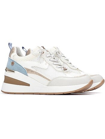 Baskets compensées femme à lacets