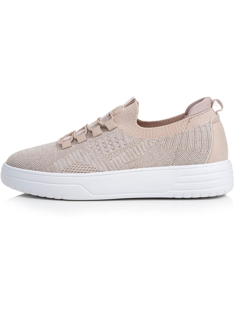 Baskets confortable, résistante, semelle à mémoire forme et facile à enfiler Beige - Kiabi