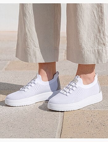 Baskets confortable, résistante, semelle à mémoire forme et facile à enfiler