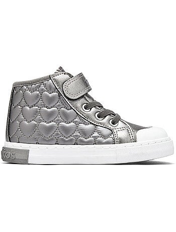 Baskets conguitos corazones