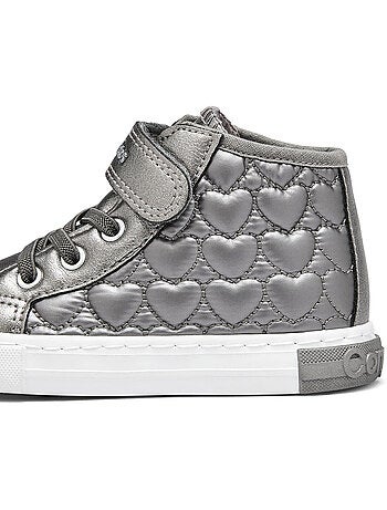 Baskets conguitos corazones
