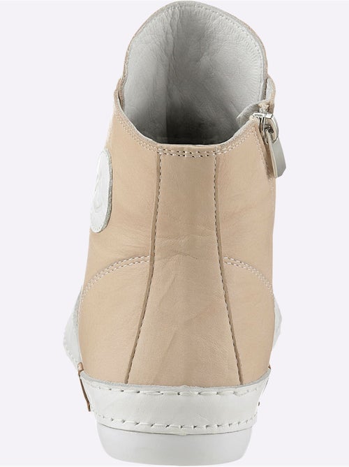 Baskets Cuir Nappa De Vache - Taille Standard - Helline - Kiabi Baskets Cuir Nappa De Vache - Taille Standard - Helline - Kiabi