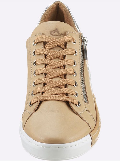 Baskets Cuir Nappa De Vache - Taille Standard - Helline - Kiabi Baskets Cuir Nappa De Vache - Taille Standard - Helline - Kiabi