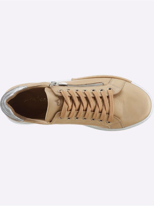 Baskets Cuir Nappa De Vache - Taille Standard - Helline - Kiabi Baskets Cuir Nappa De Vache - Taille Standard - Helline - Kiabi