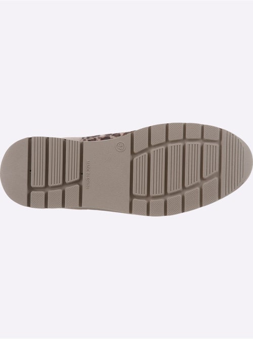 Baskets de fabrication espagnole - taille standard - helline - Kiabi