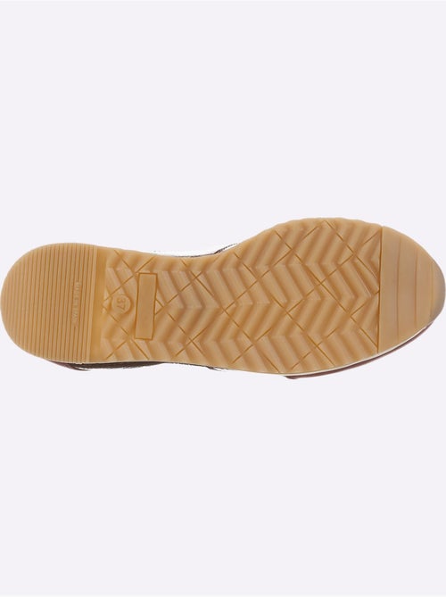 Baskets De Fabrication Espagnole - Taille Standard - Helline - Kiabi