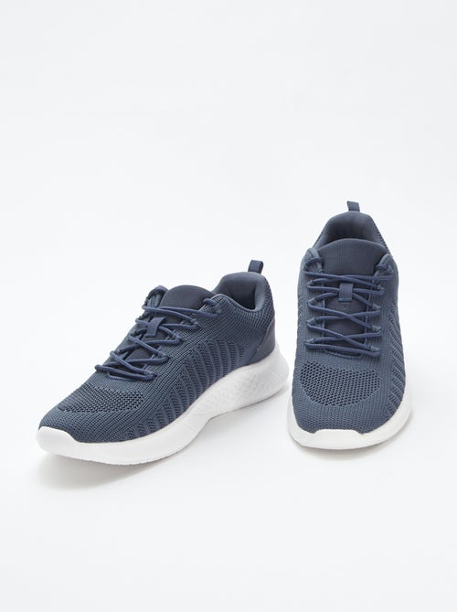 Baskets de running unies à lacets - Kiabi