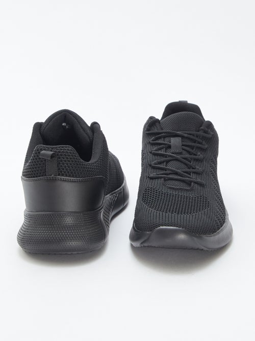 Baskets de running unies à lacets - Kiabi