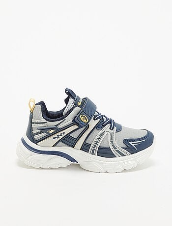 Baskets de sport à scratchs et lacets élastiqués