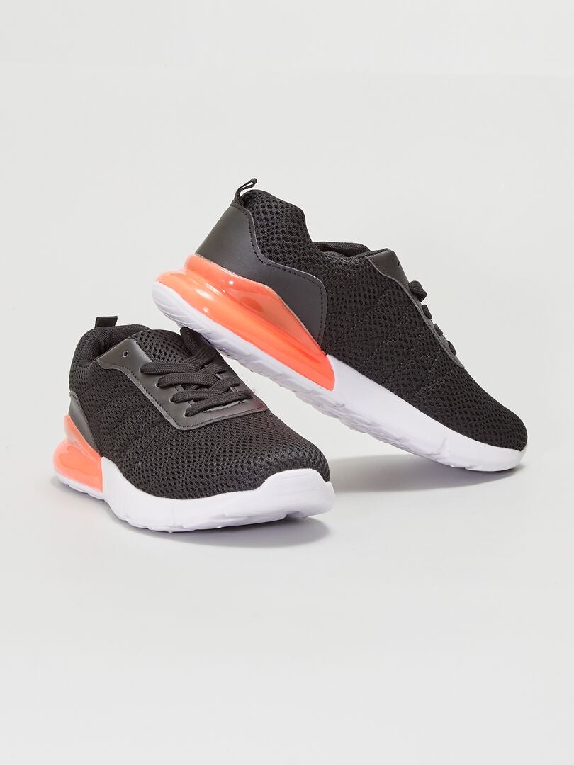 Baskets de sport noir Kiabi 23.00€