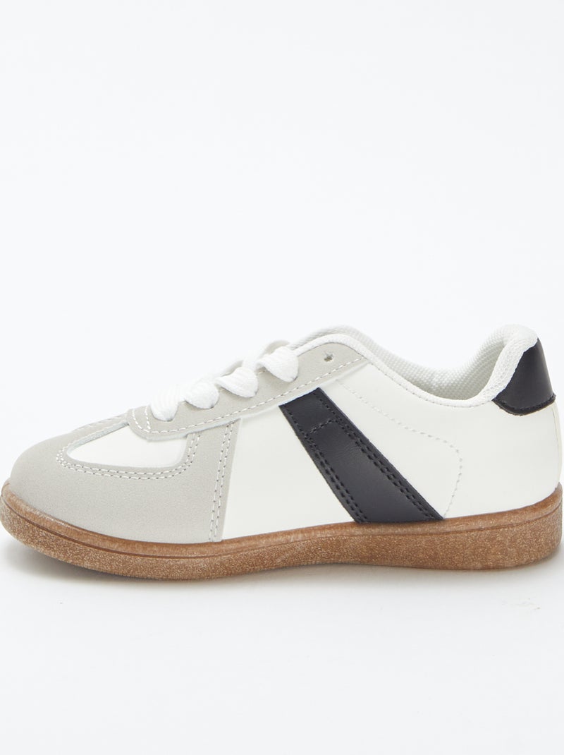 Baskets de ville tricolore GRIS - Kiabi