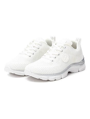 Baskets décontractée lacets