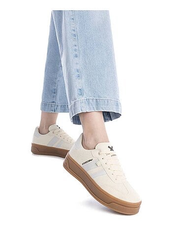 Baskets décontractée lacets