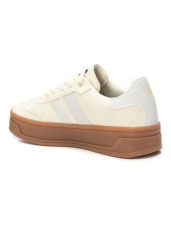 Baskets décontractée lacets