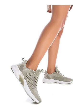 Baskets décontractée lacets