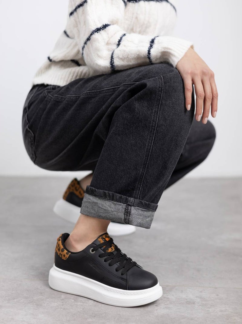 Baskets décontractées à lacets Noir - Kiabi