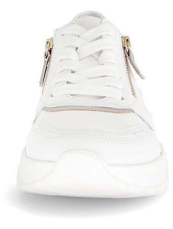 Baskets en combinaison cuirs