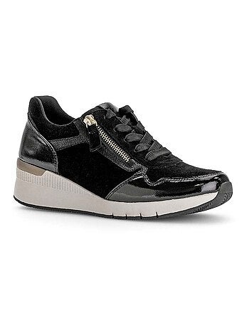 Baskets en combinaison cuirs