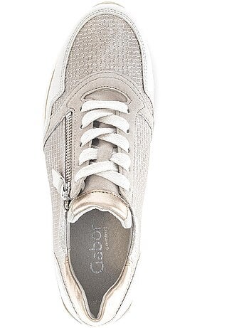 Baskets en cuir