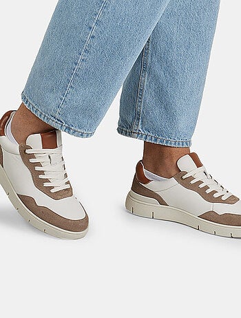 Baskets en Cuir BATA