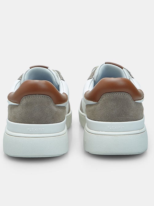 Baskets en Cuir BATA - Kiabi