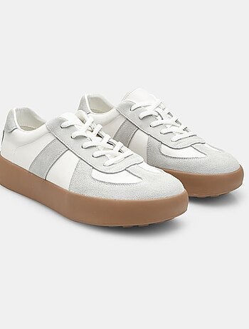 Baskets en Cuir BATA