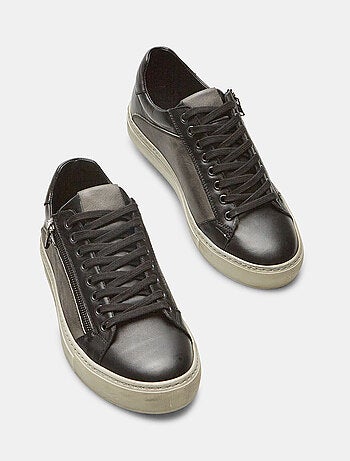 Baskets en cuir BATA