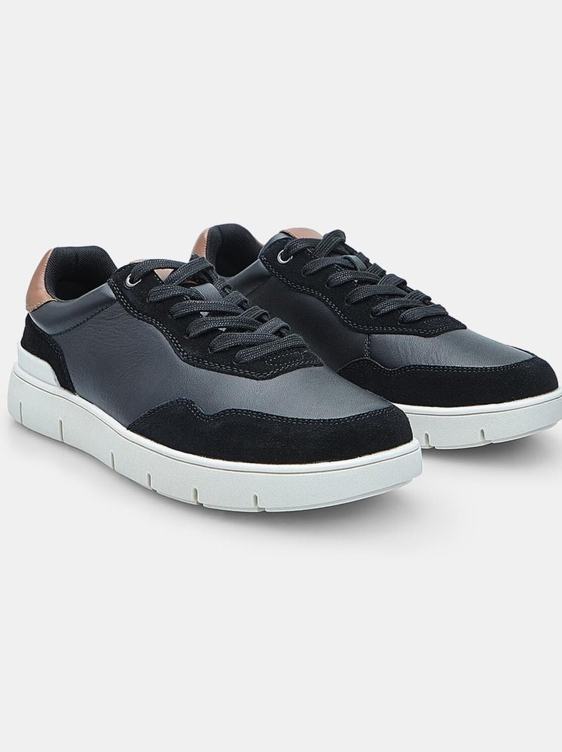 Baskets en Cuir BATA Noir - Kiabi