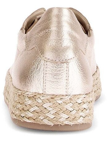 Baskets en cuir