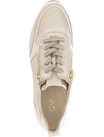 Baskets en cuir